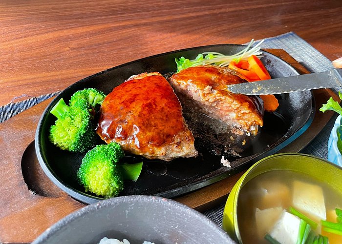 Japanese Cooking Experience (Hamburger Steak Course)